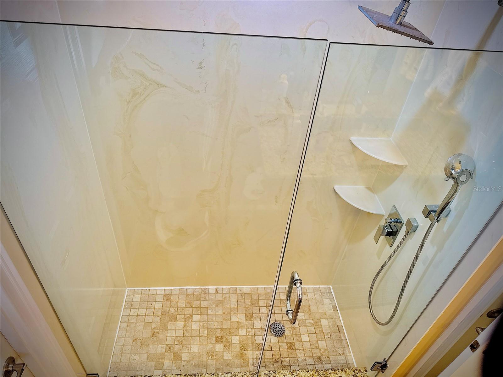 Image 23 of 42 For 6512 Manila Palm Way