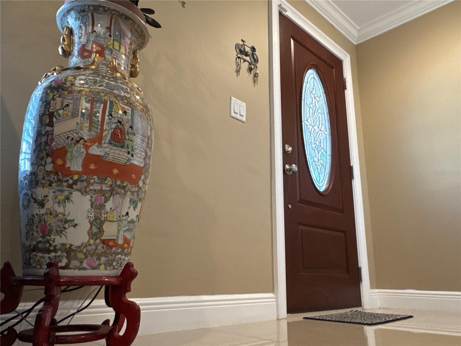 Image 6 of 42 For 6512 Manila Palm Way