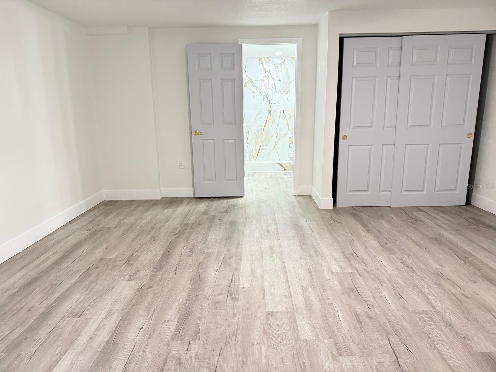 Image 24 of 45 For 12707 Colony Road