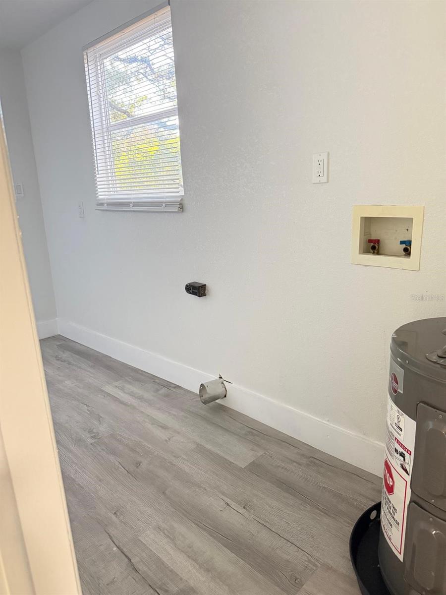 Image 35 of 45 For 12707 Colony Road