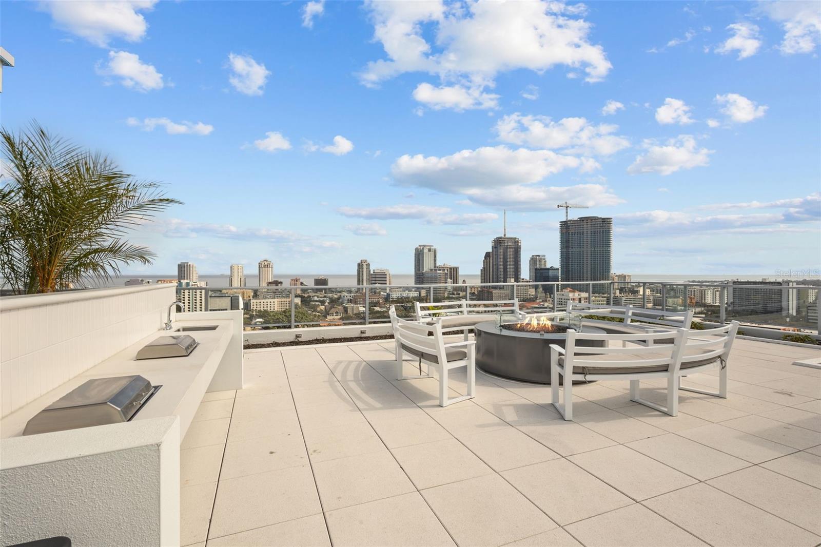 Image 30 of 45 For 777 3rd Avenue N 1504