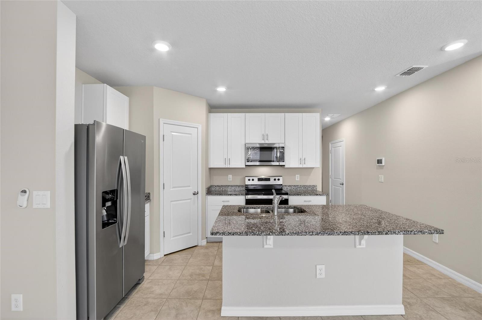 Image 14 of 64 For 2710 Scarlet Bay Place