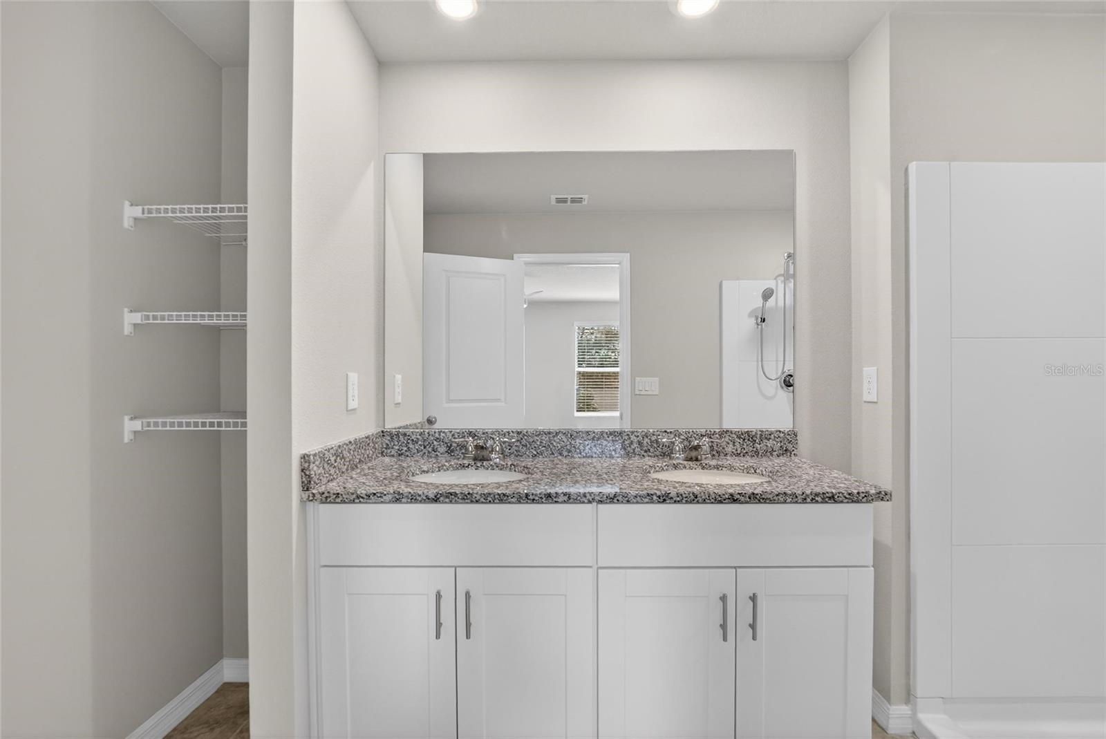 Image 39 of 64 For 2710 Scarlet Bay Place