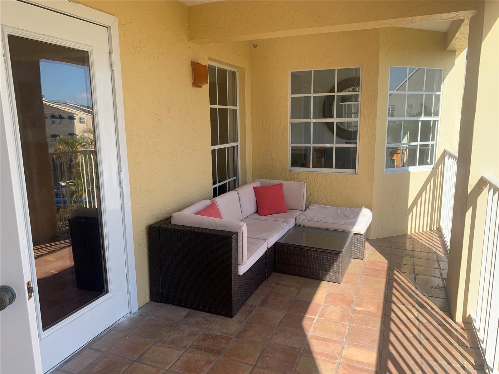 Image 23 of 26 For 1125 Pinellas Bayway S 205