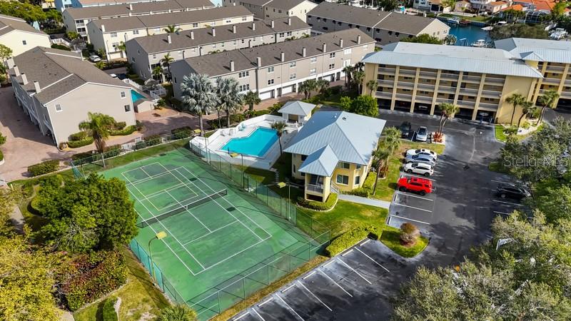 Image 5 of 26 For 1125 Pinellas Bayway S 205