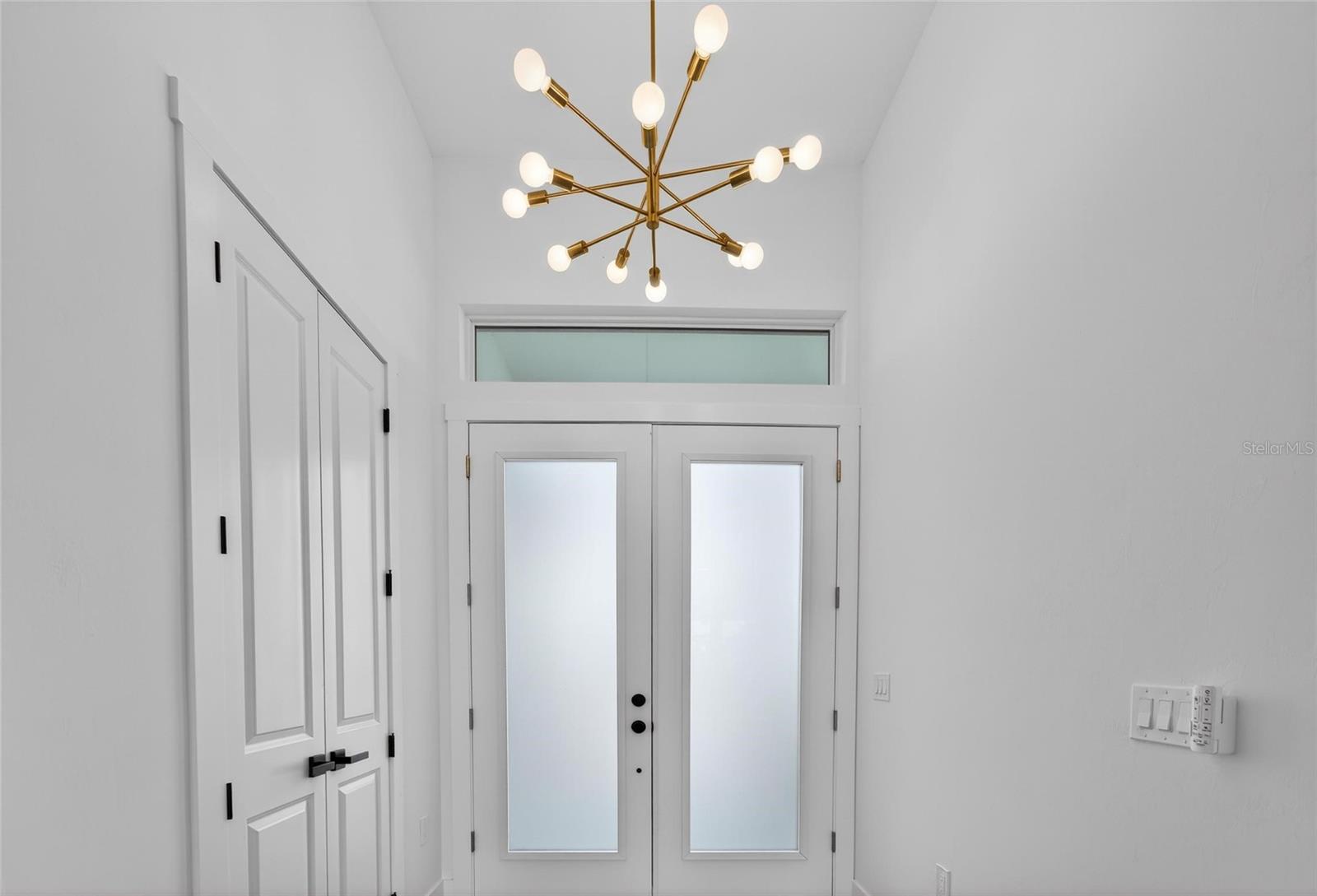 Image 10 of 77 For 14242 Ingraham Boulevard