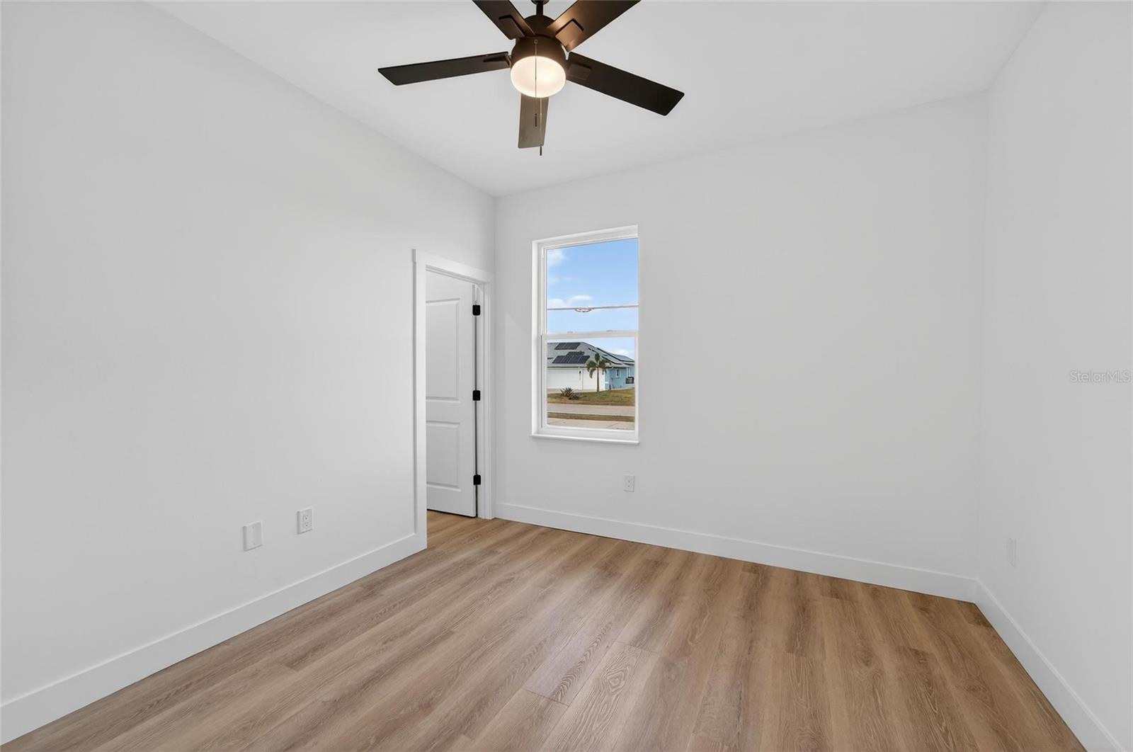 Image 40 of 77 For 14242 Ingraham Boulevard