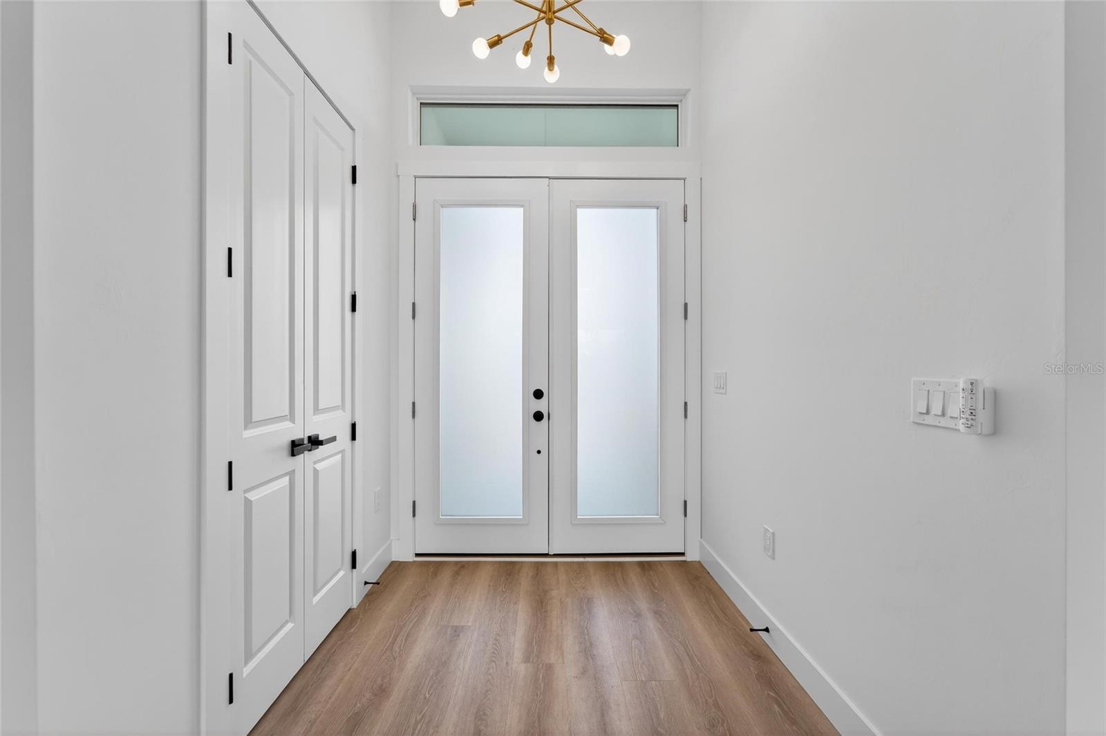 Image 9 of 77 For 14242 Ingraham Boulevard