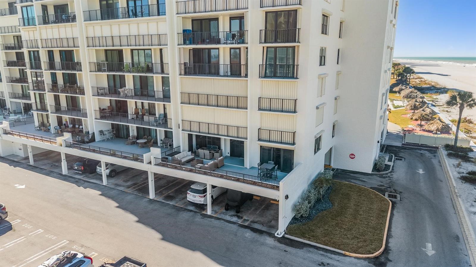 Listing photo id 35 for 1400 Gulf Boulevard 109