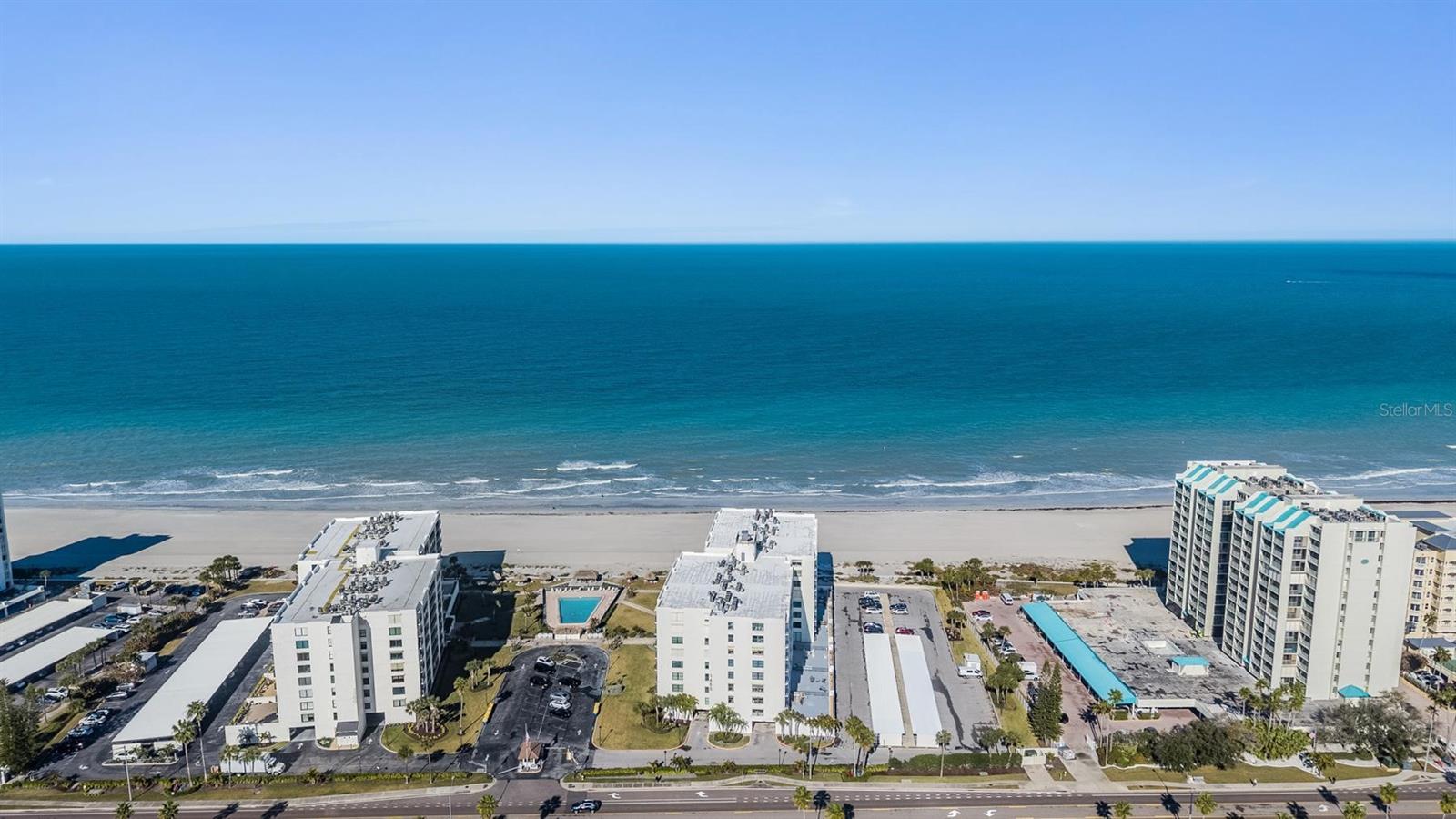 Listing photo id 38 for 1400 Gulf Boulevard 109