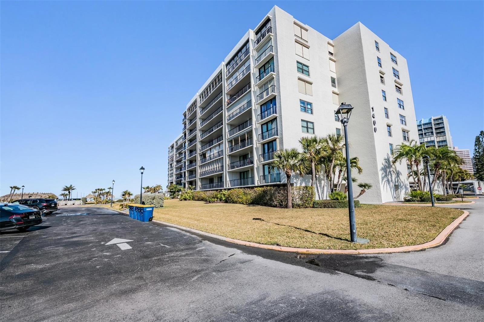 Listing photo id 43 for 1400 Gulf Boulevard 109