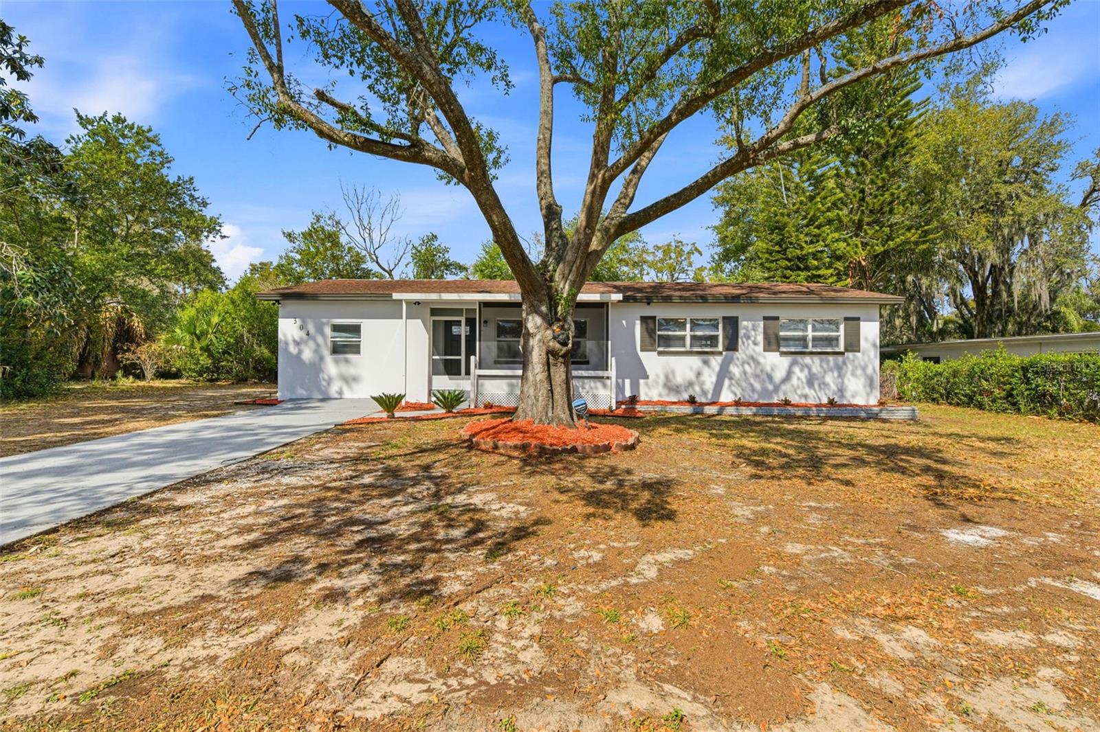 Image 3 of 58 For 304 Forest Park Avenue