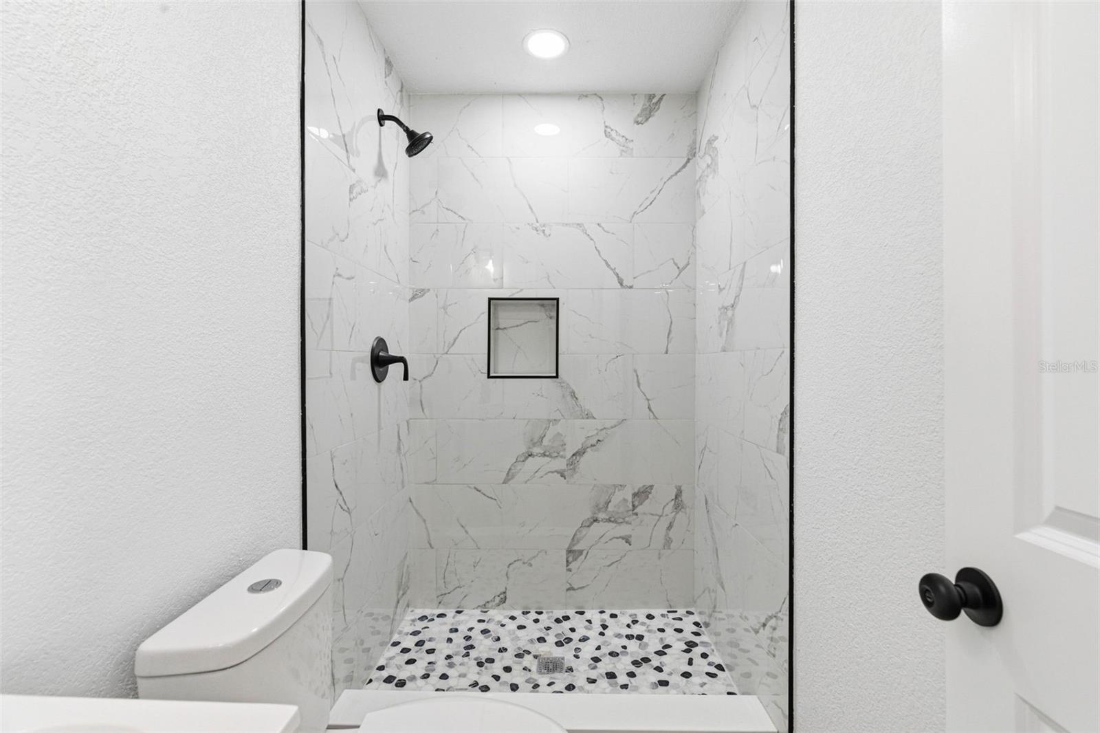 Image 40 of 58 For 304 Forest Park Avenue