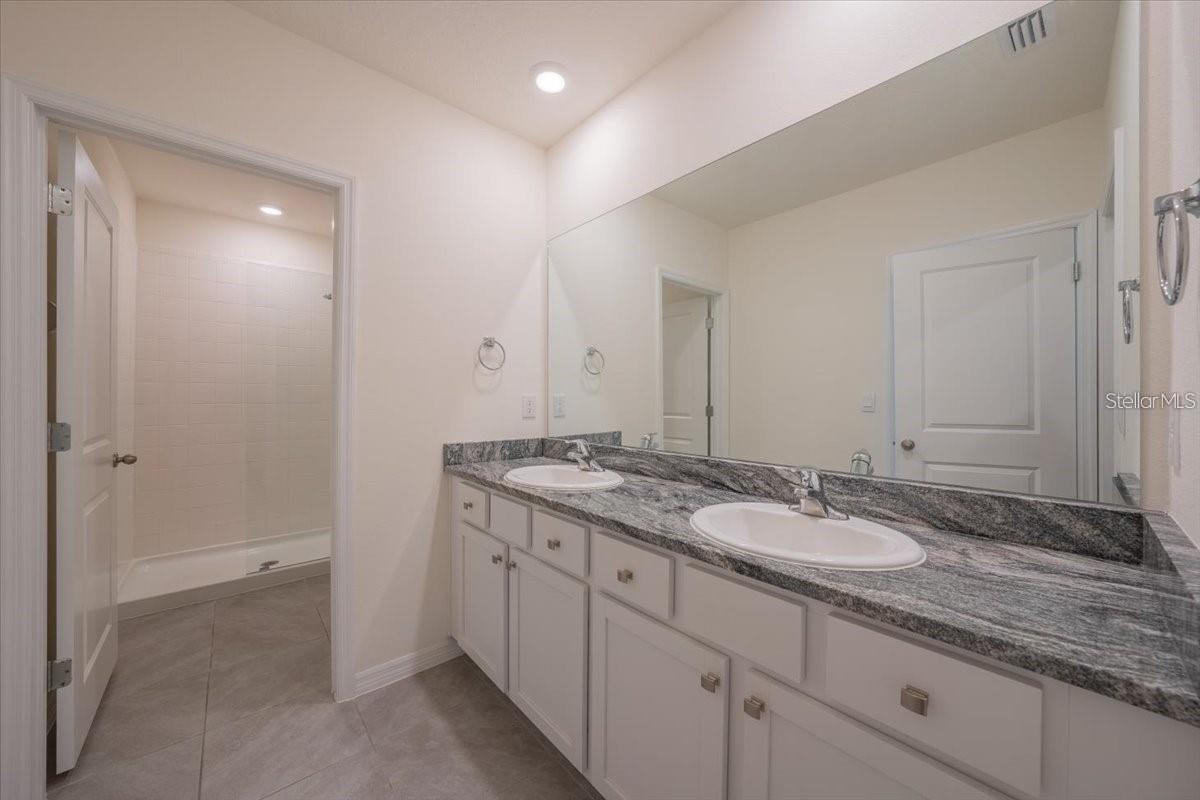 Image 30 of 47 For 1926 Pleasant Maple Court