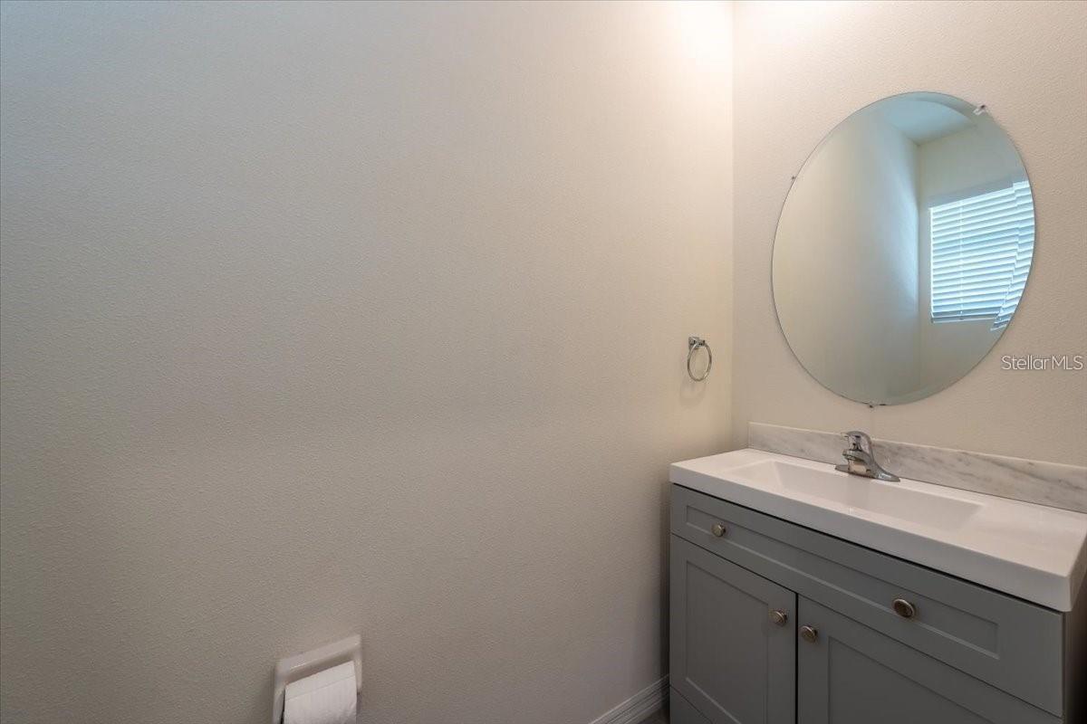 Image 8 of 47 For 1926 Pleasant Maple Court