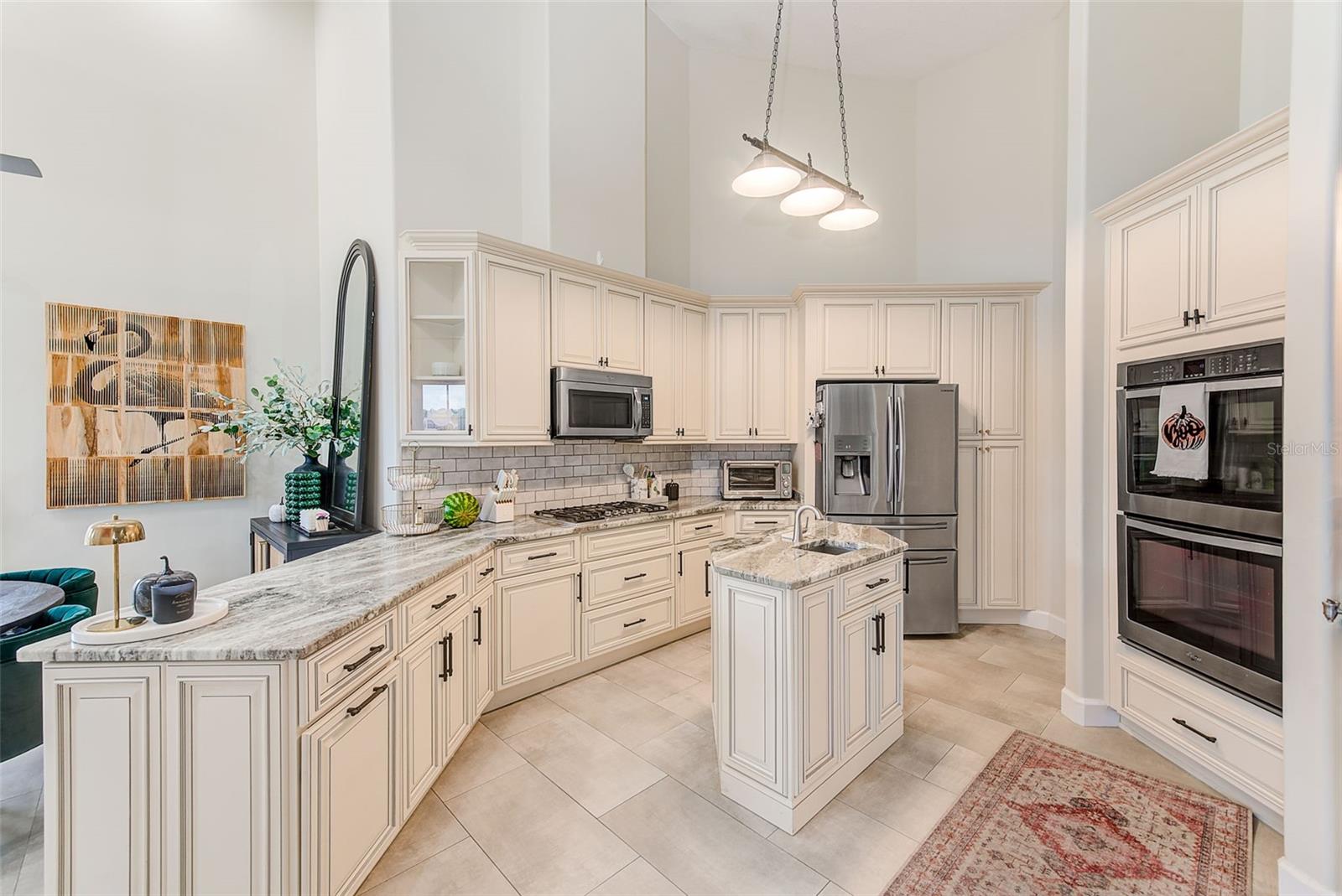 Image 22 of 76 For 7462 Watersilk Drive N