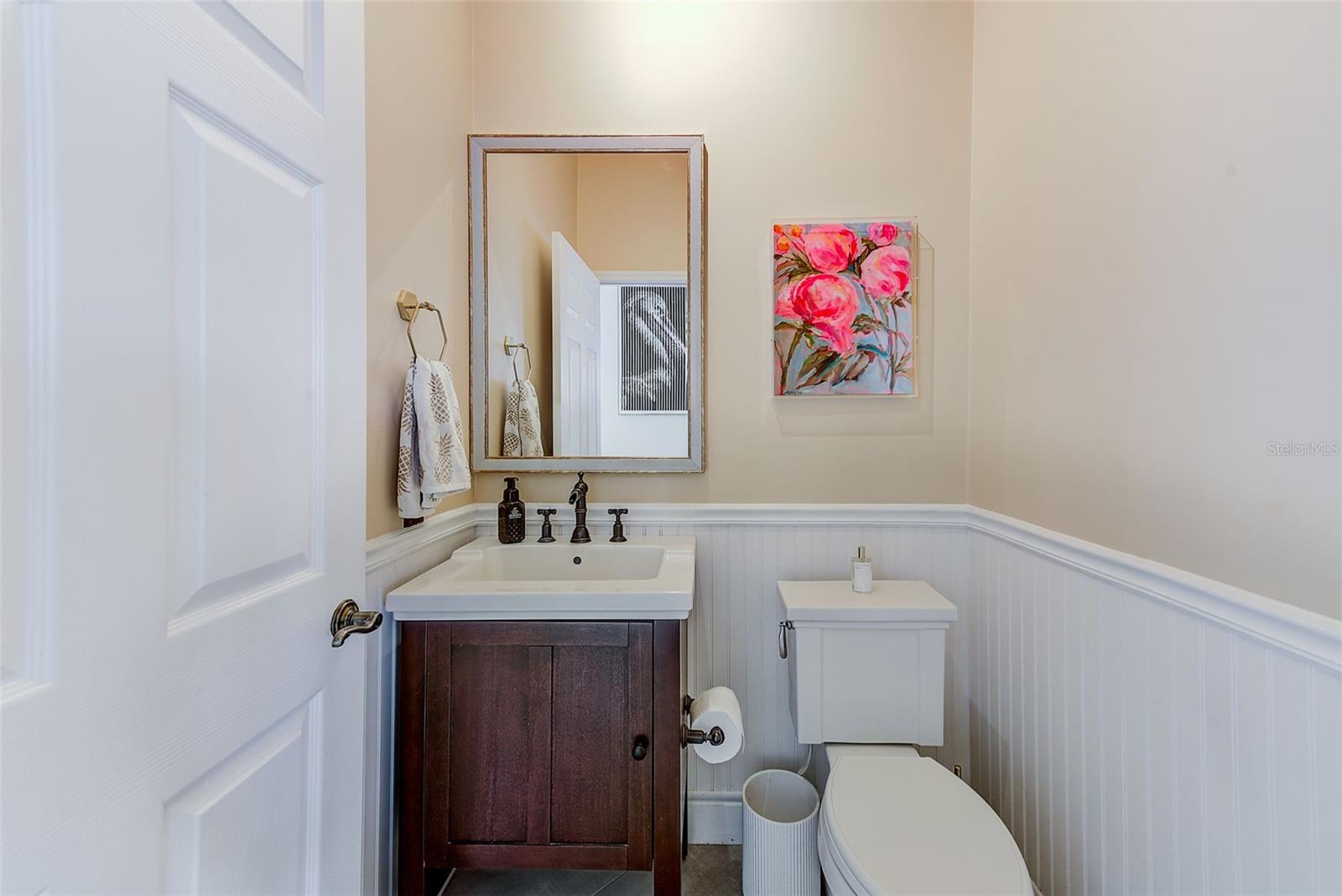 Image 26 of 76 For 7462 Watersilk Drive N