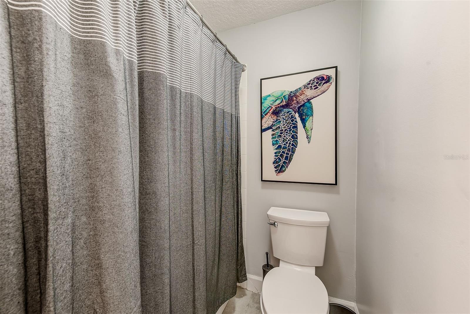 Image 36 of 76 For 7462 Watersilk Drive N