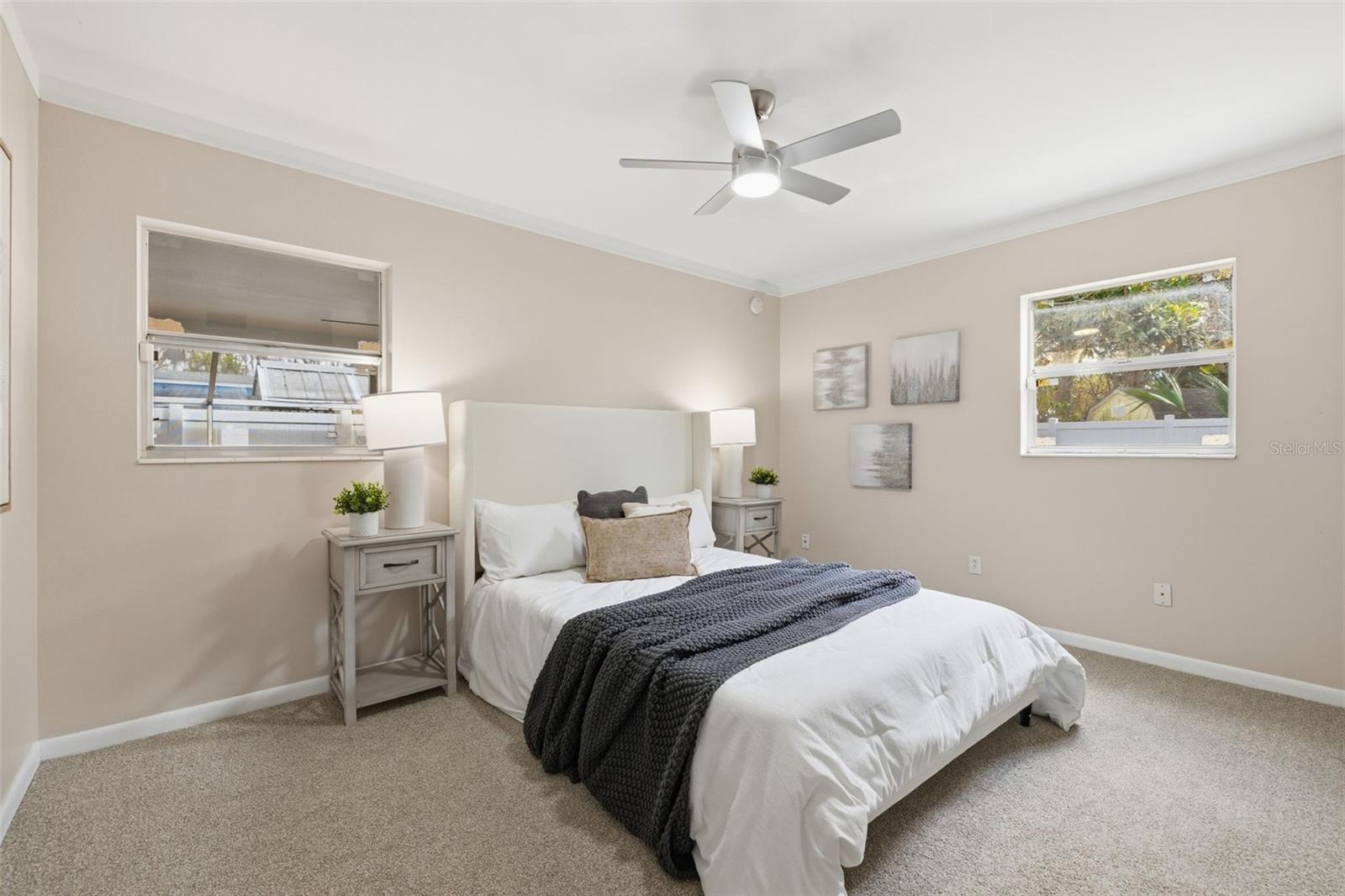 Image 22 of 47 For 908 Hardy Drive