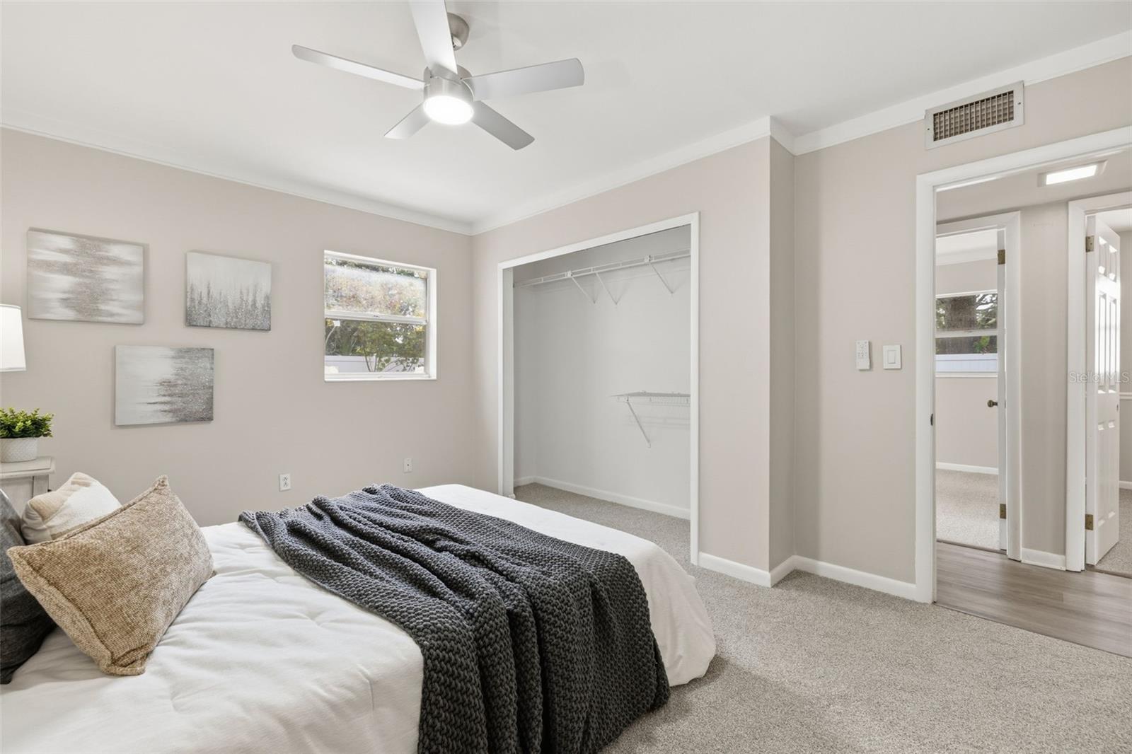 Image 23 of 47 For 908 Hardy Drive