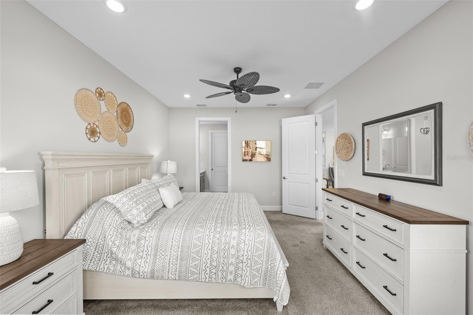 Image 21 of 77 For 29563 Velletri Lane