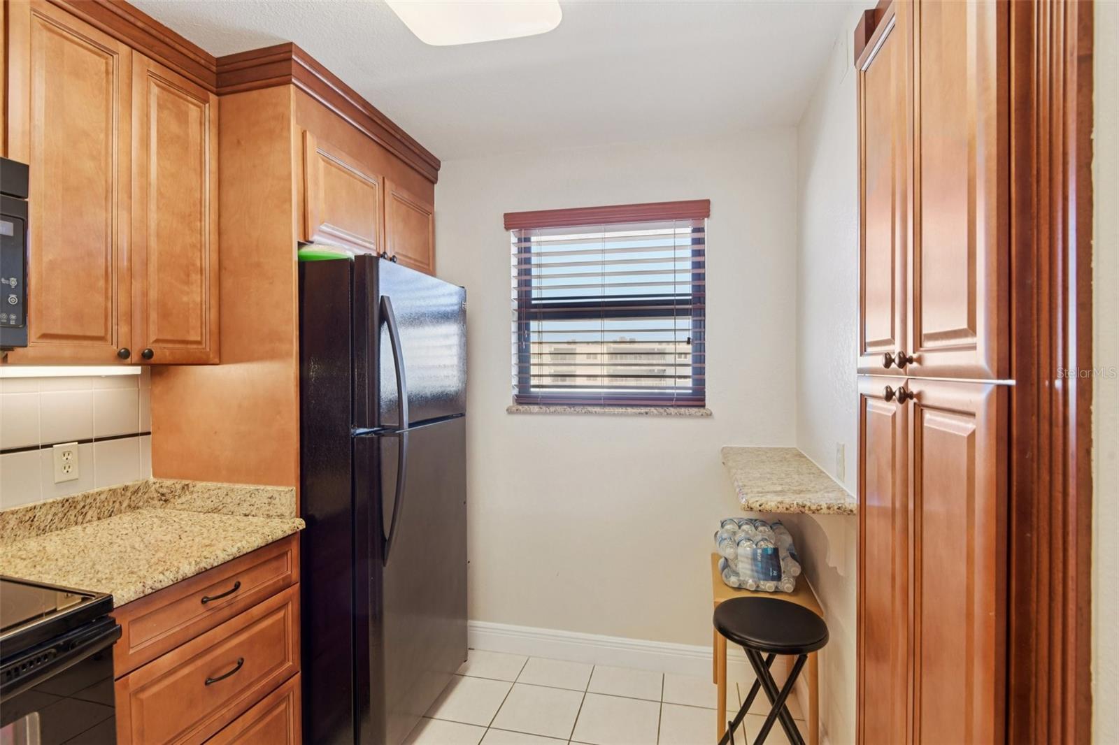 Listing photo id 9 for 18304 Gulf Boulevard 607