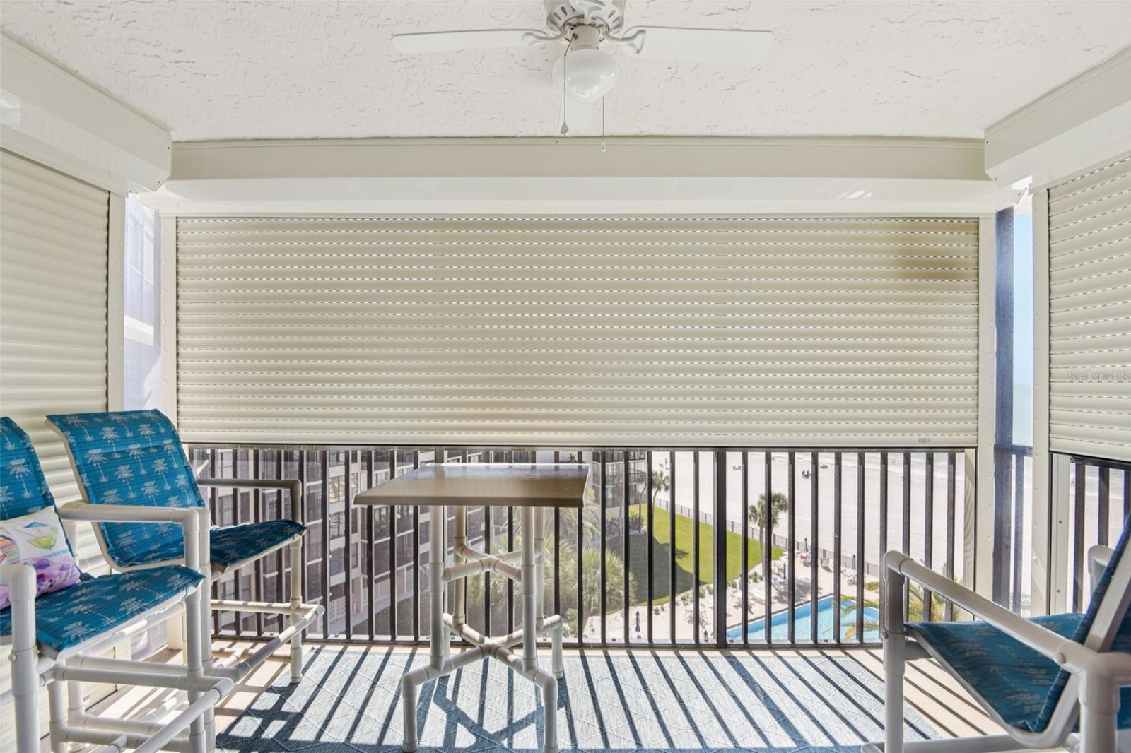 Listing photo id 18 for 18304 Gulf Boulevard 607