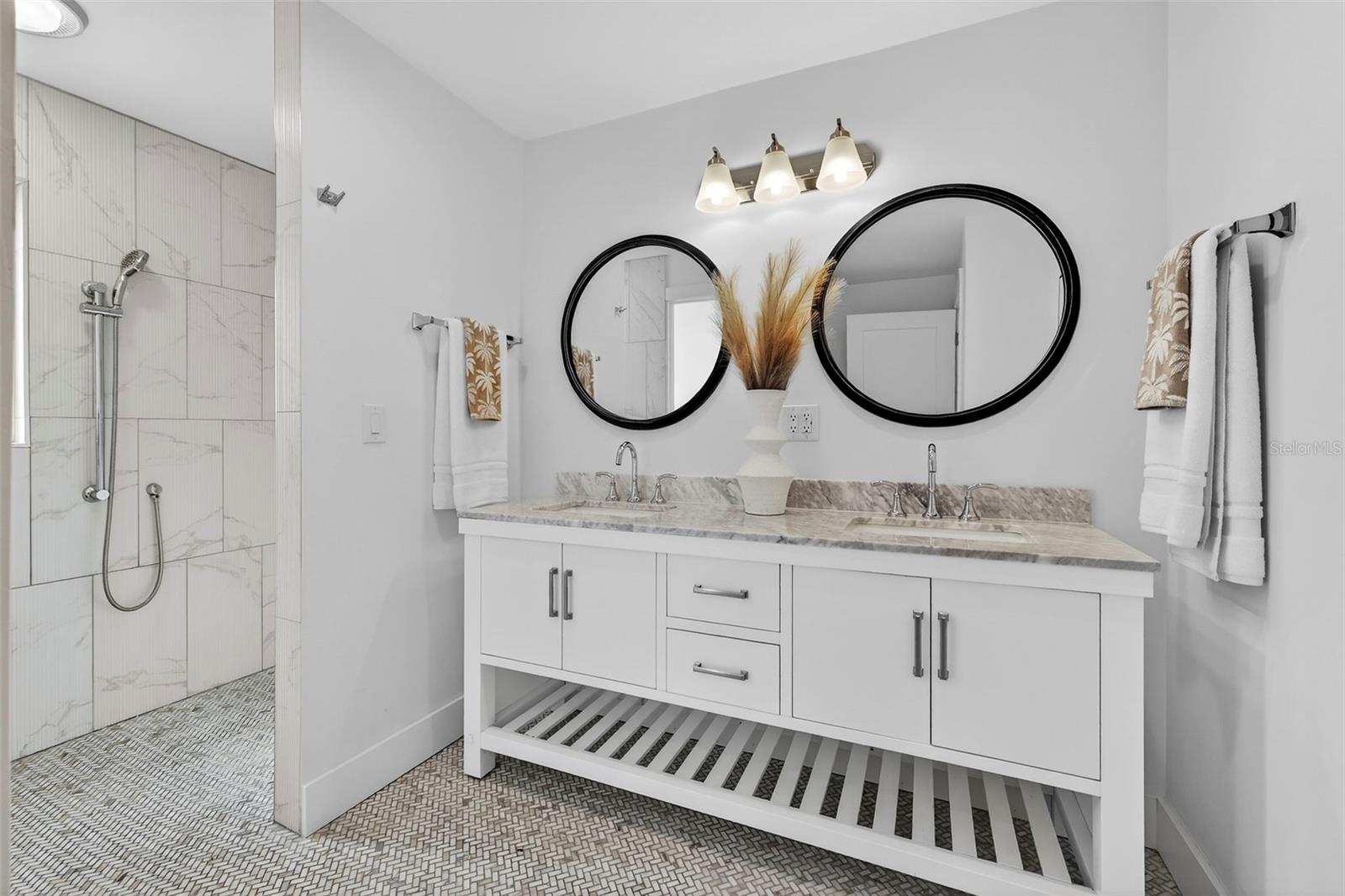 Image 28 of 44 For 16611 Gulf Boulevard