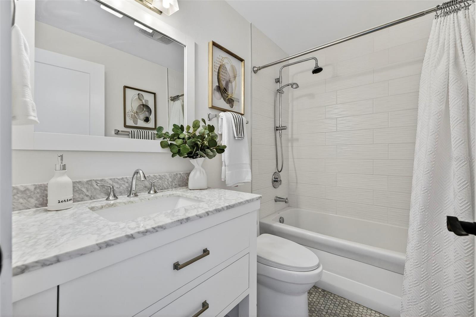 Image 31 of 44 For 16611 Gulf Boulevard