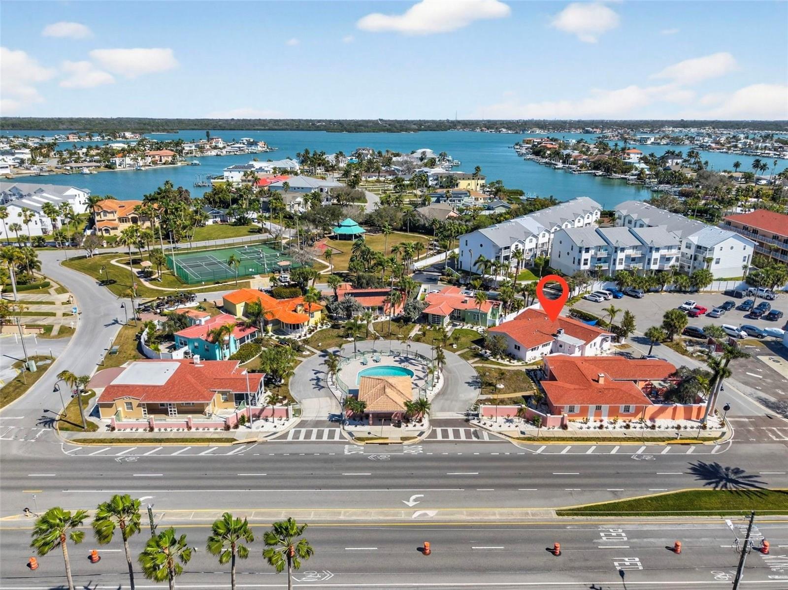 Image 42 of 44 For 16611 Gulf Boulevard