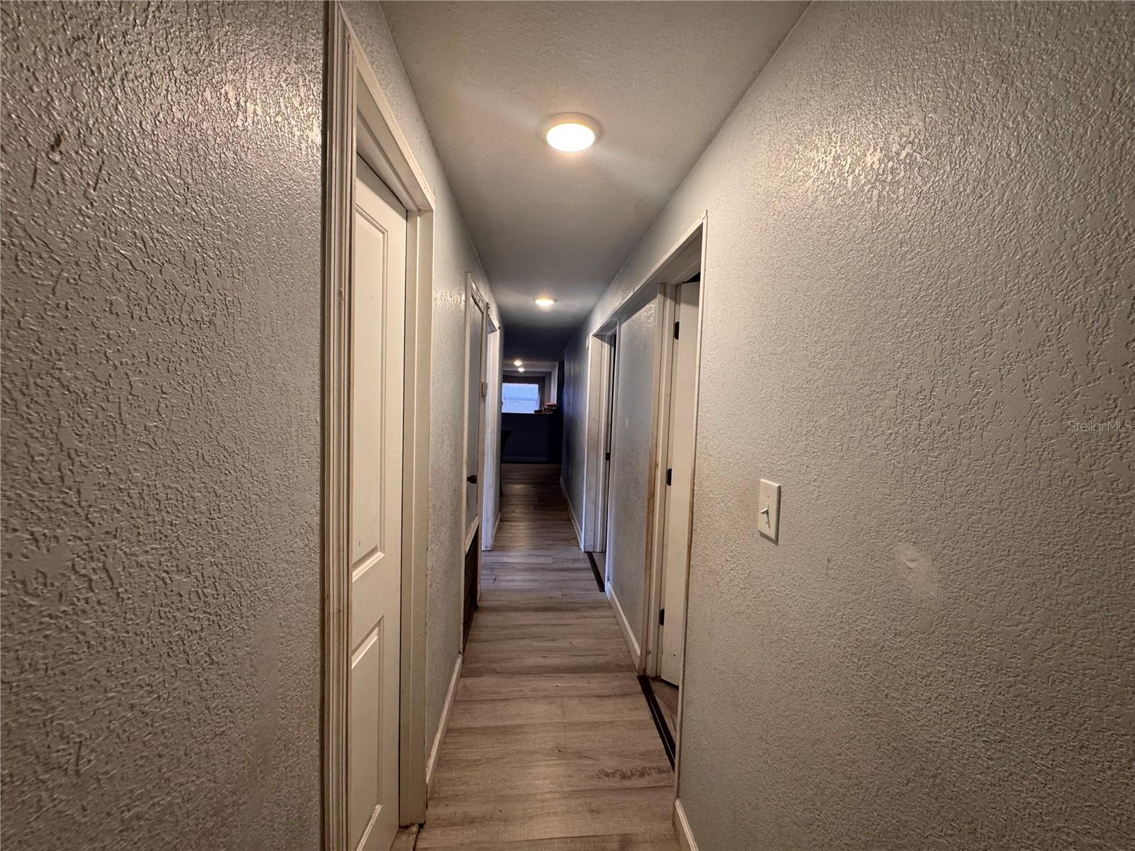 Image 17 of 34 For 7647 Shannon Lane