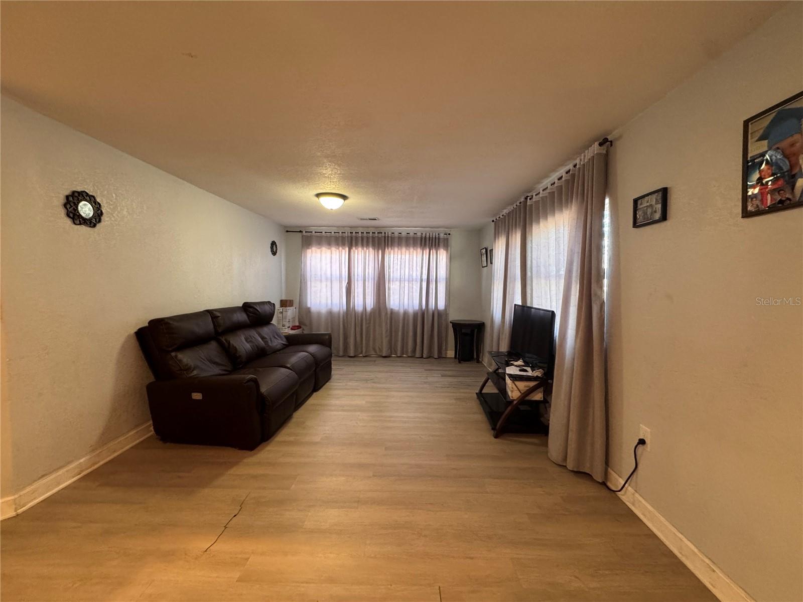 Image 3 of 34 For 7647 Shannon Lane