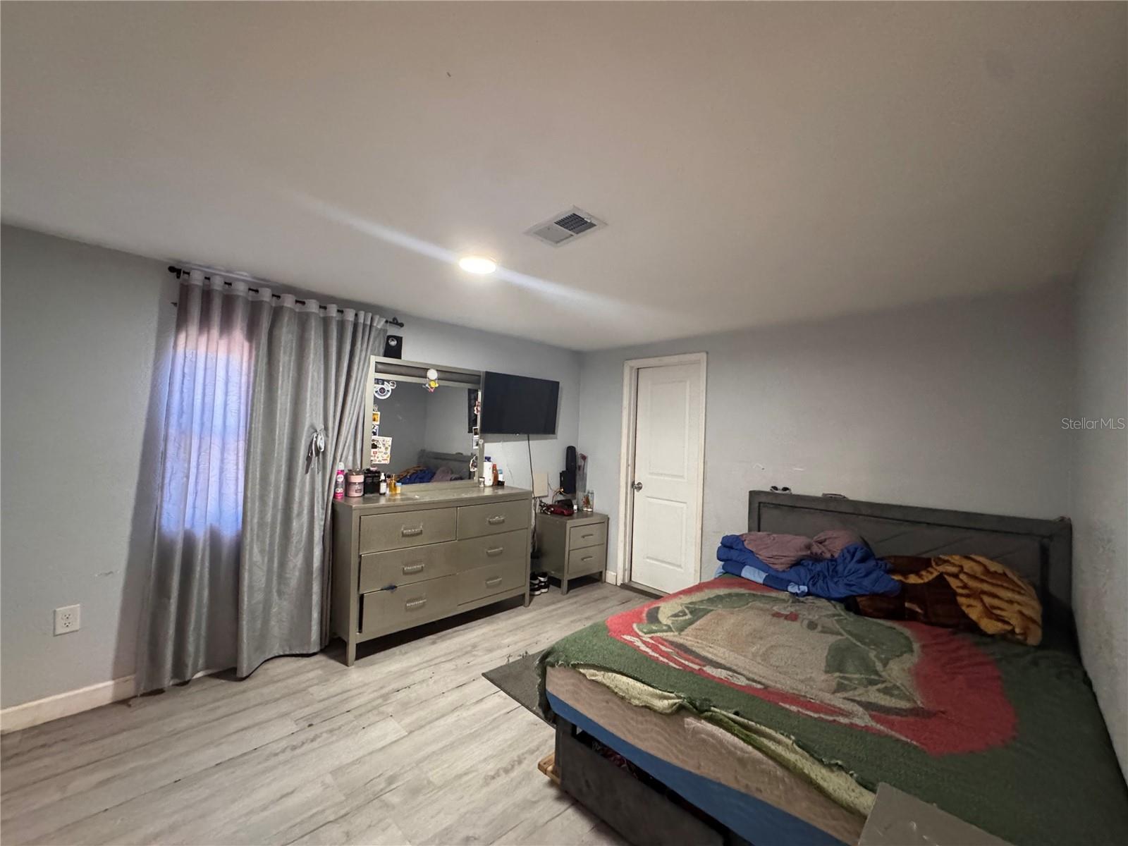 Image 8 of 34 For 7647 Shannon Lane