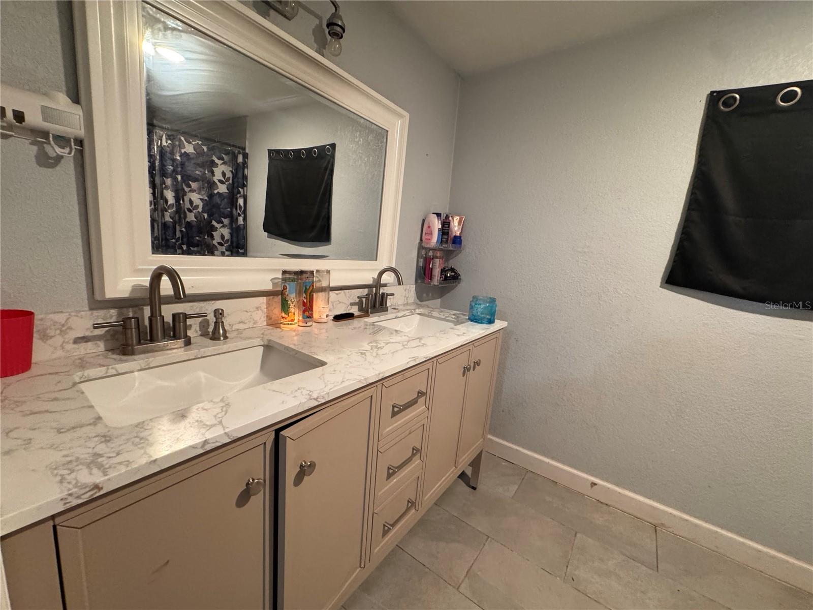 Image 9 of 34 For 7647 Shannon Lane