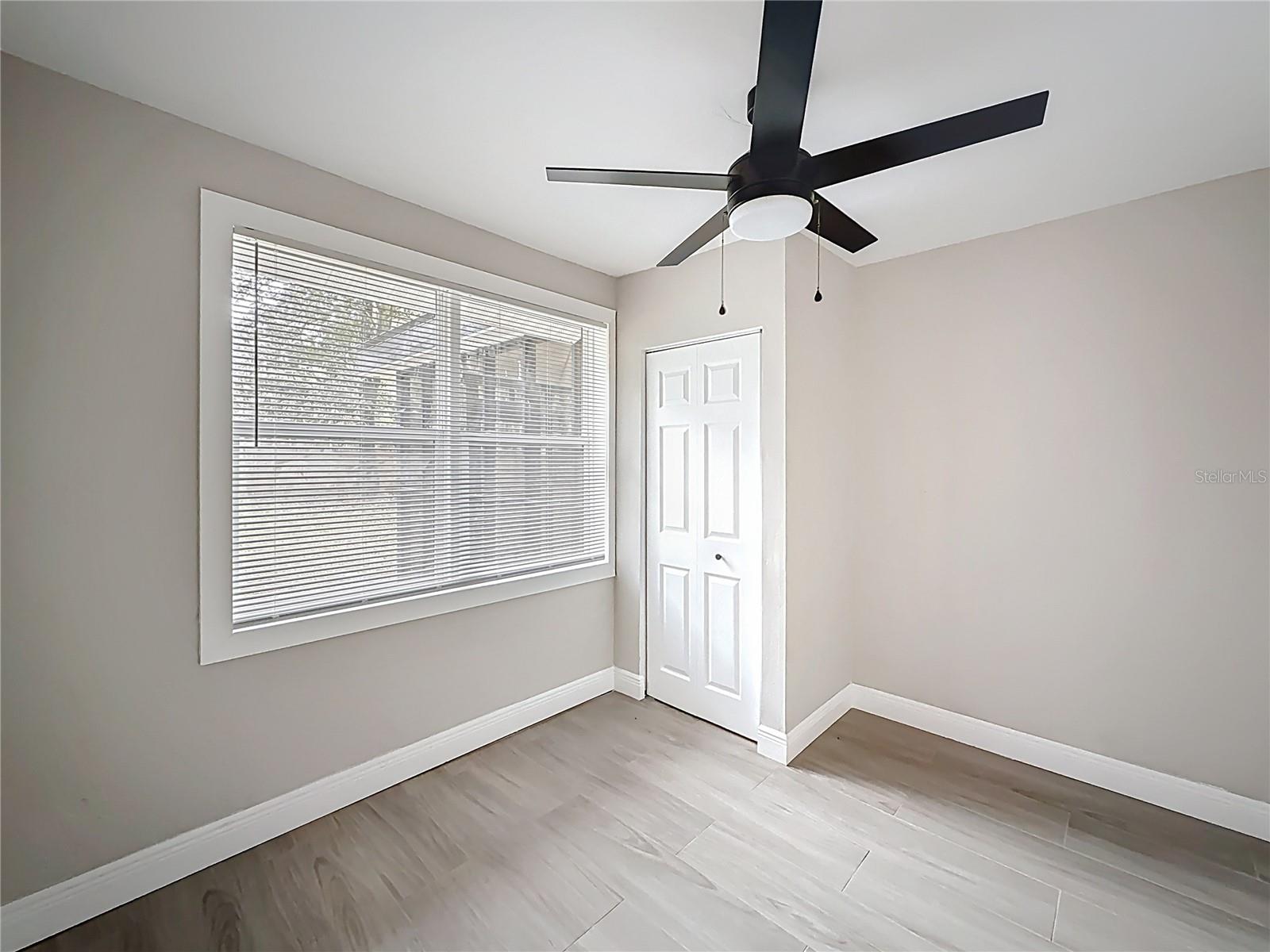 Image 21 of 40 For 1013 15th Avenue