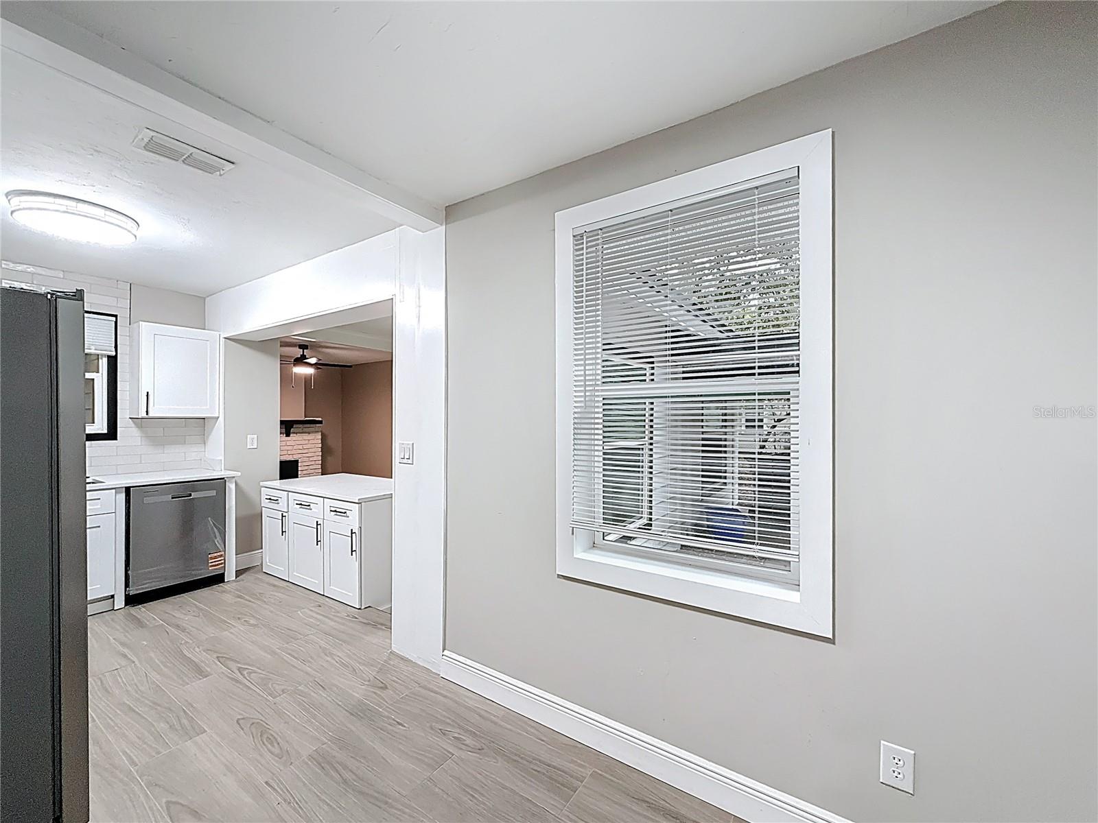 Image 29 of 40 For 1013 15th Avenue