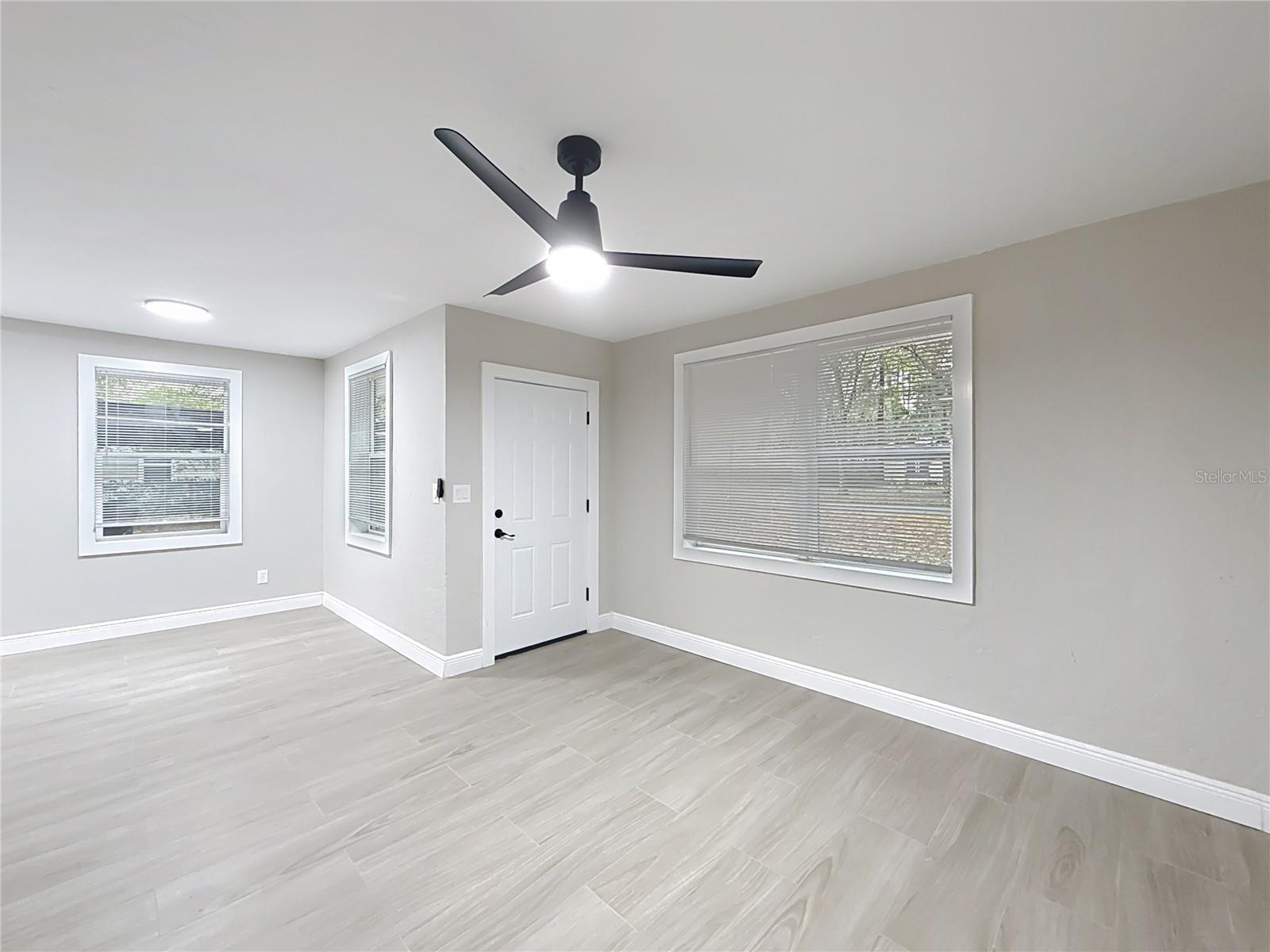 Image 31 of 40 For 1013 15th Avenue