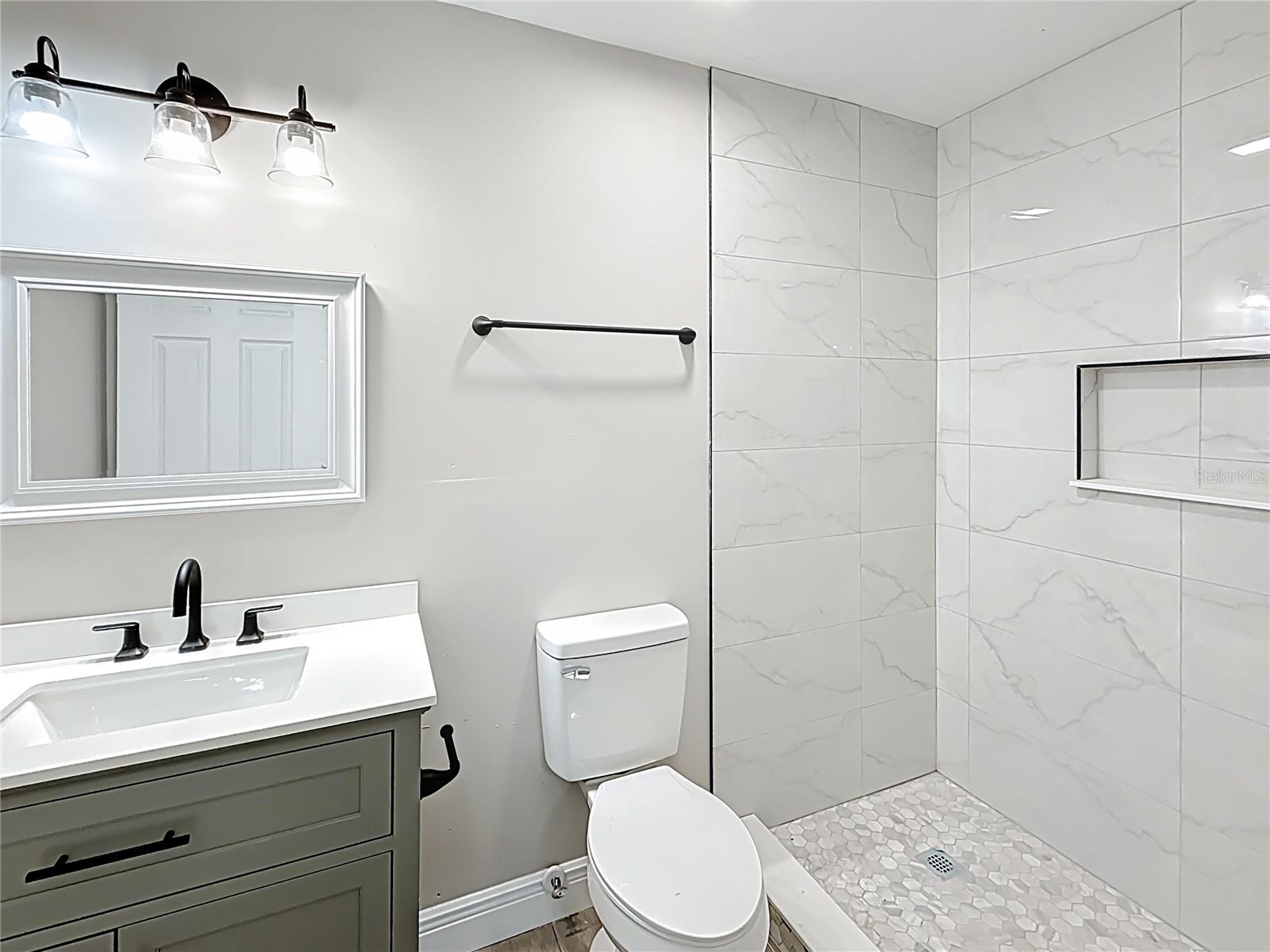 Image 7 of 40 For 1013 15th Avenue