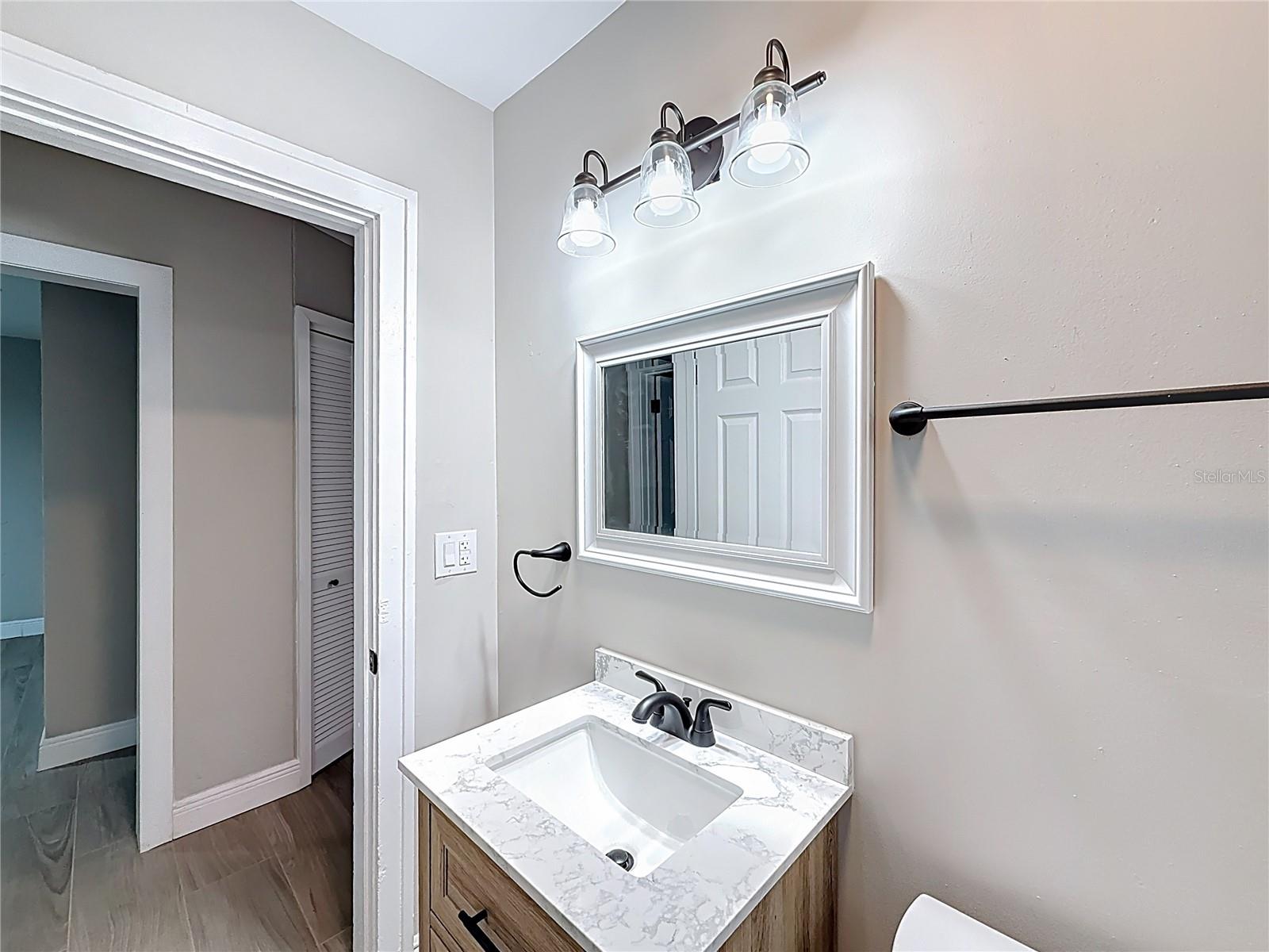 Image 9 of 40 For 1013 15th Avenue