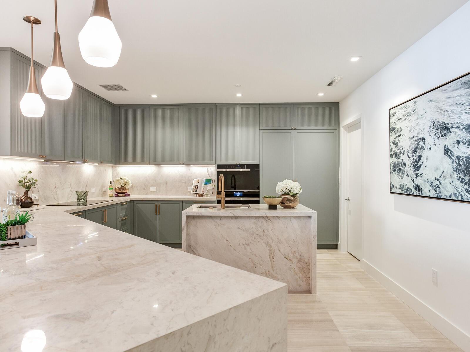 Image 14 of 100 For 3101 Bayshore Boulevard 303