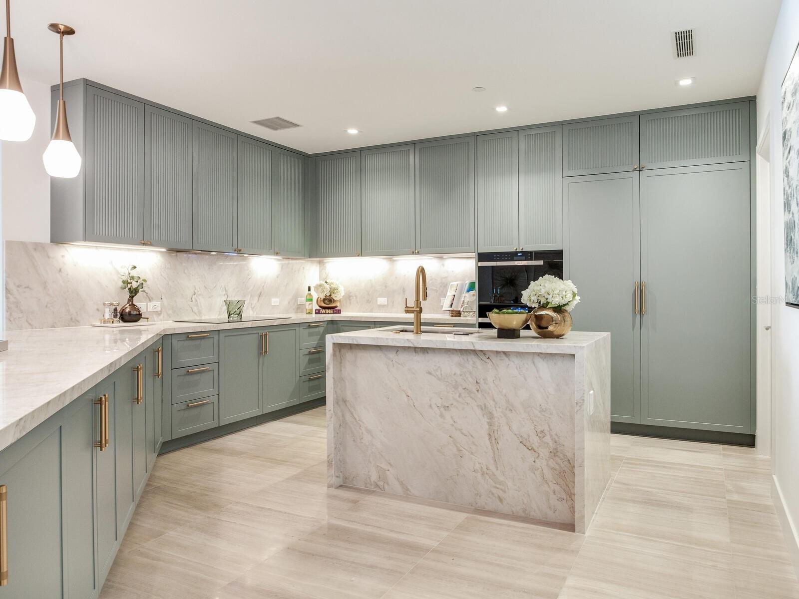 Image 15 of 100 For 3101 Bayshore Boulevard 303