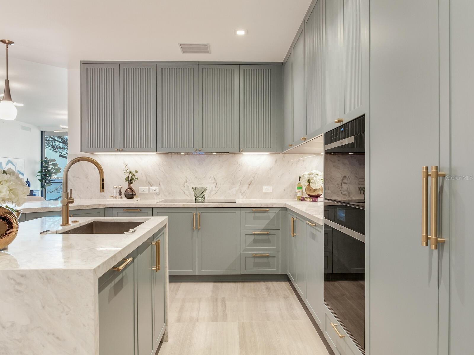 Image 17 of 100 For 3101 Bayshore Boulevard 303