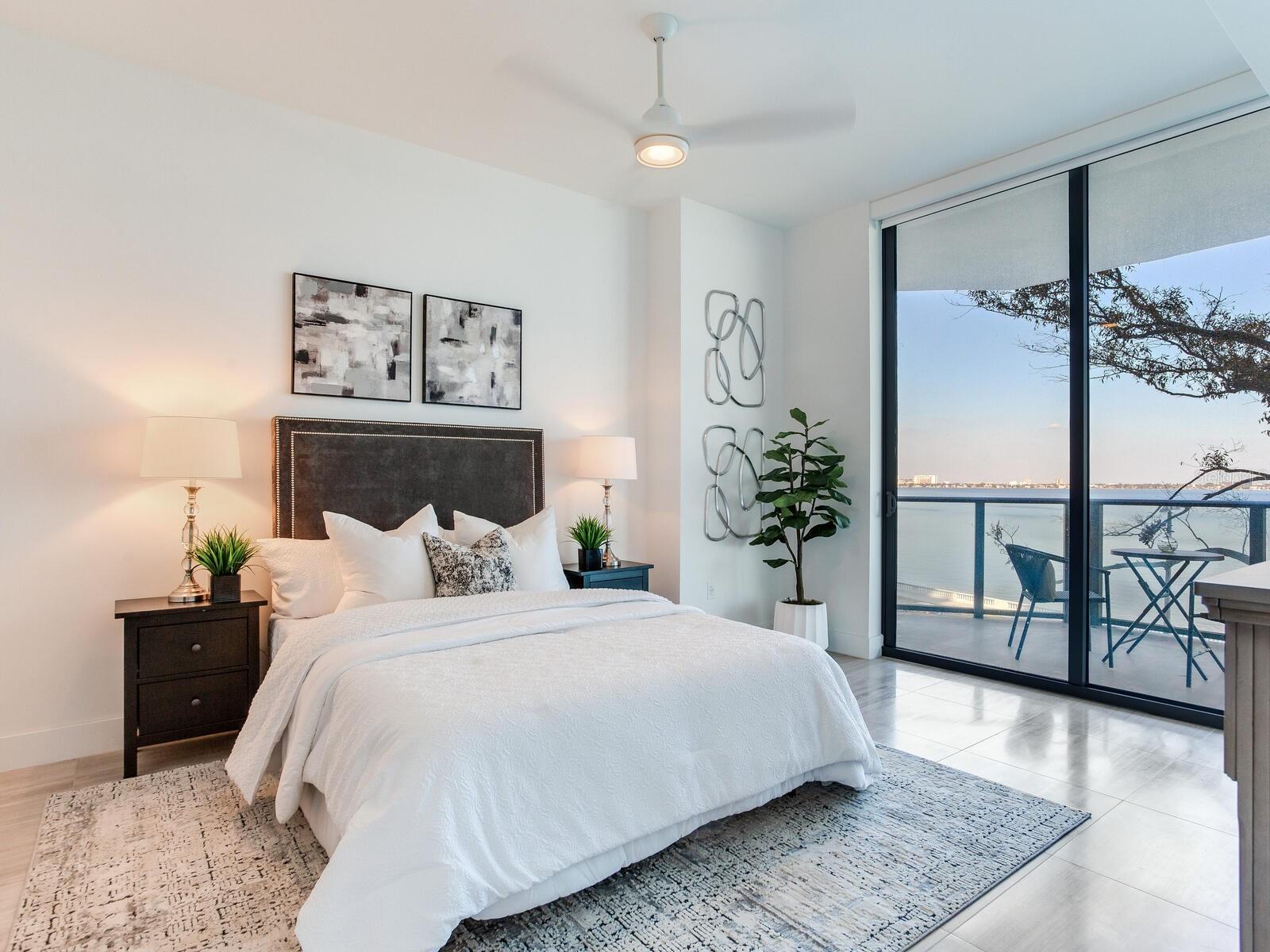 Image 45 of 100 For 3101 Bayshore Boulevard 303