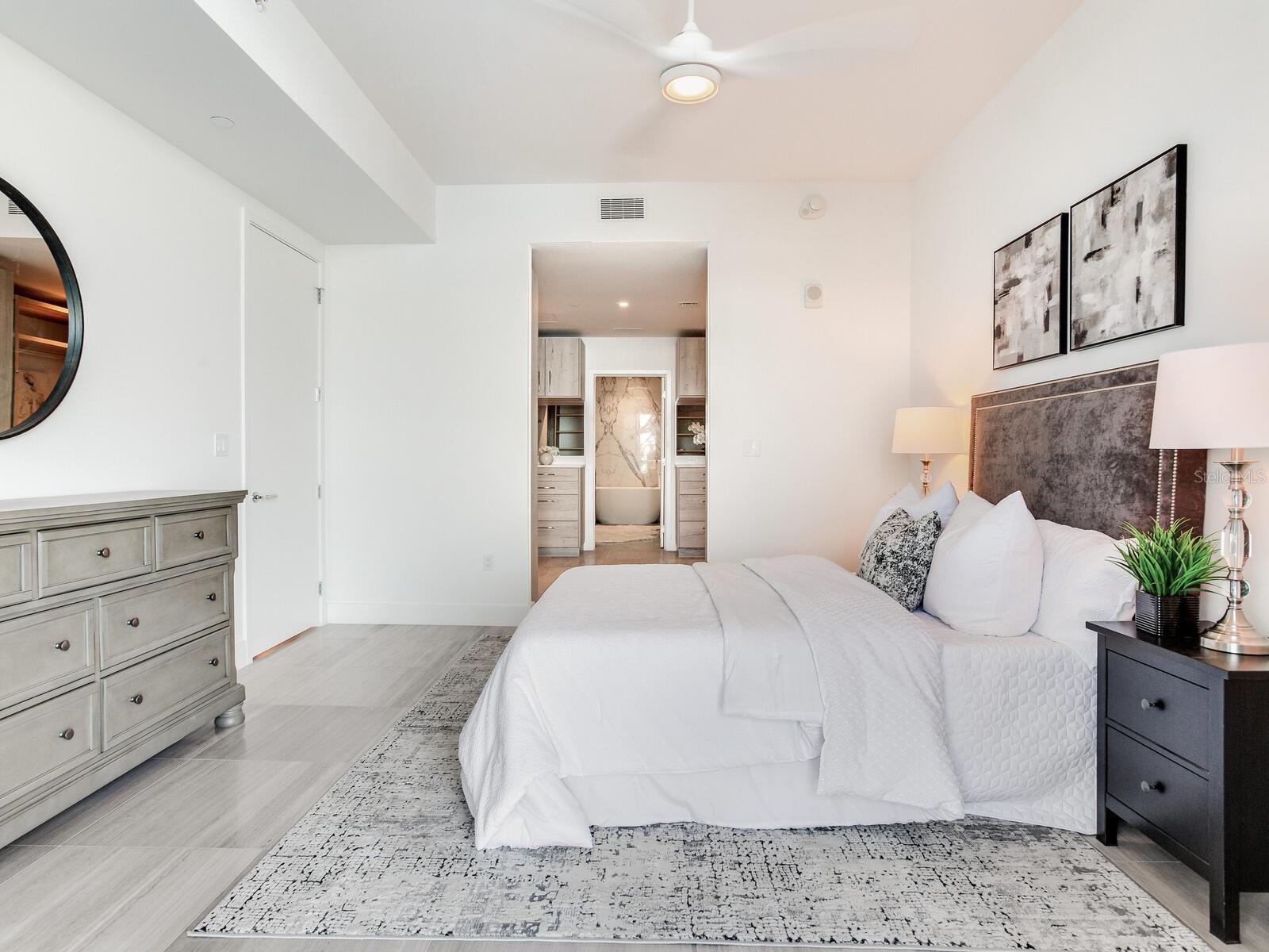 Image 49 of 100 For 3101 Bayshore Boulevard 303