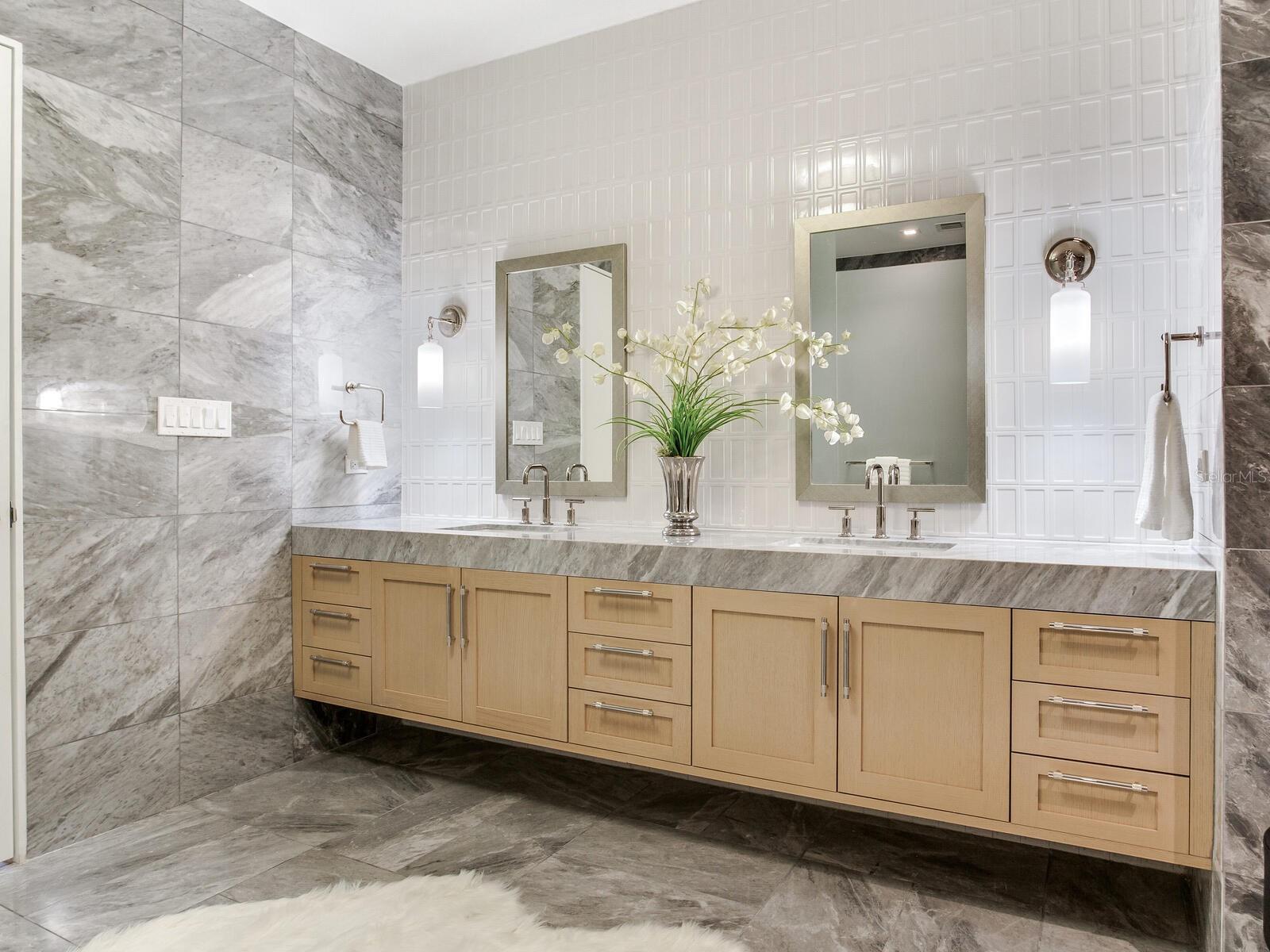 Image 57 of 100 For 3101 Bayshore Boulevard 303