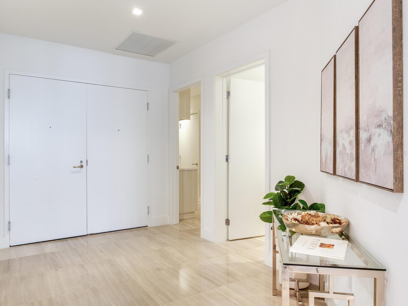 Image 7 of 100 For 3101 Bayshore Boulevard 303