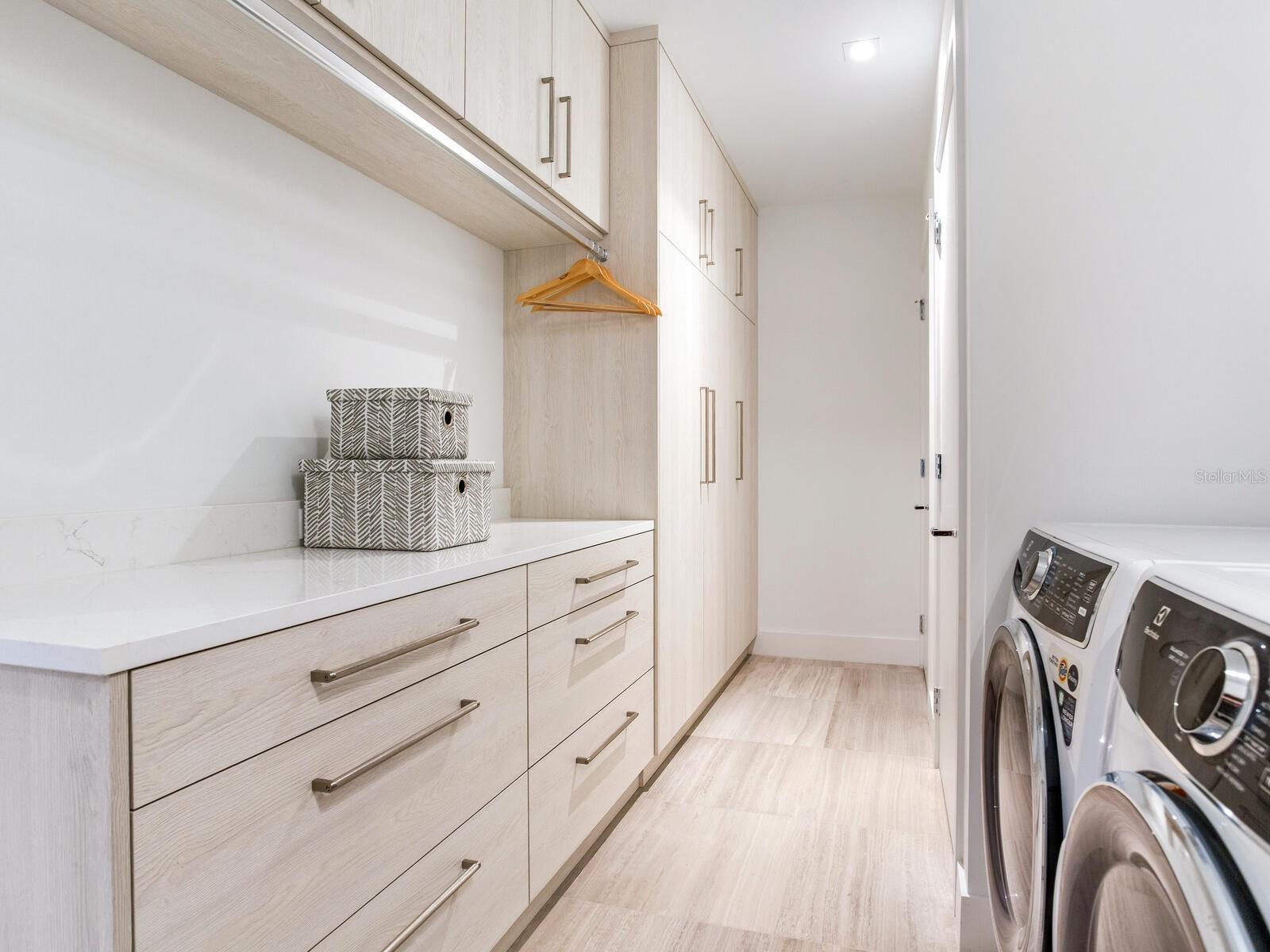 Image 9 of 100 For 3101 Bayshore Boulevard 303