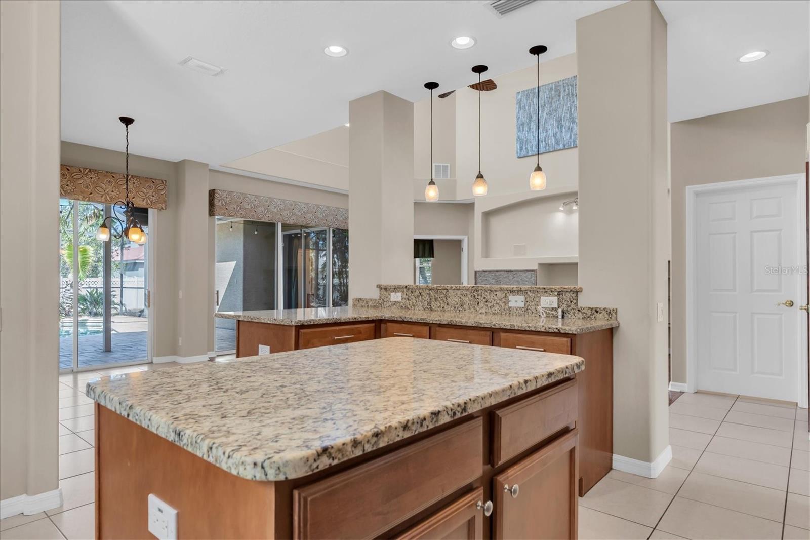 Image 13 of 69 For 2292 Hannah Way S