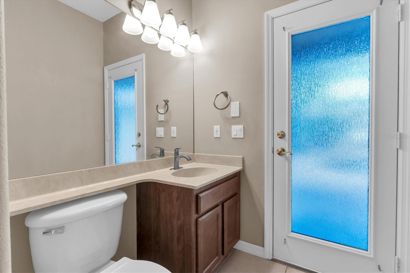 Image 17 of 69 For 2292 Hannah Way S