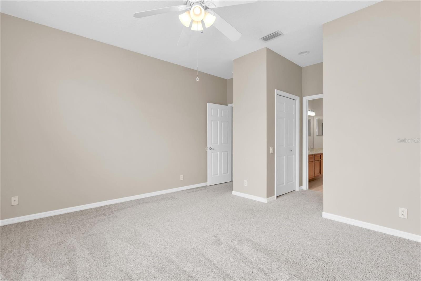 Image 41 of 69 For 2292 Hannah Way S